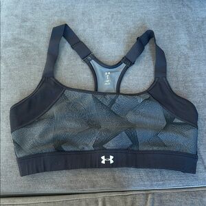 Under Armour Black and Gray Patterned Sports Bra